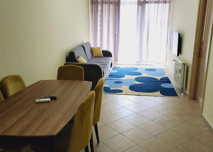 Urban Stay 2 Komuna Paris Private Parking Self Check-In Apartment *