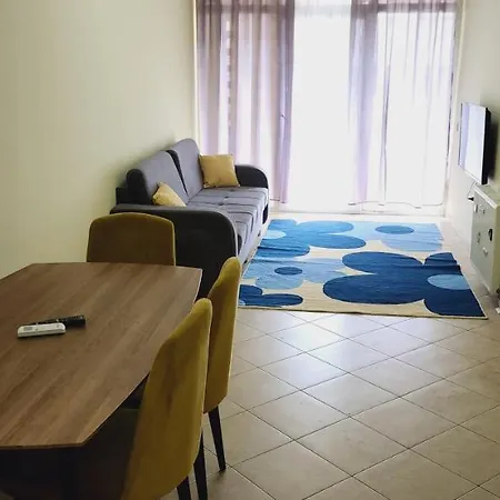 Urban 2 Komuna Paris Private Parking Self Check-in Apartment *