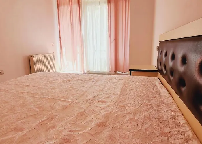 Urban Stay 2 Komuna Paris Private Parking Self Check-In Apartament *